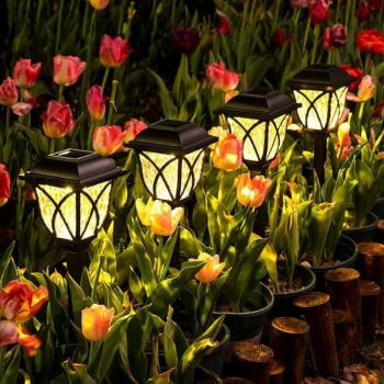 Dekoratív napelemes kerti LED lámpák (6db-os) kép